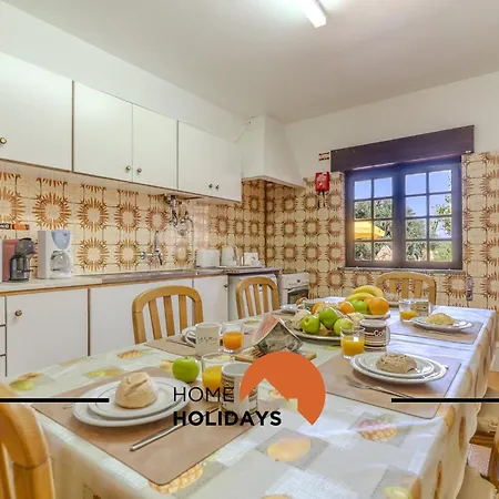 #240 House - Casa Da Balaia By Holidays *