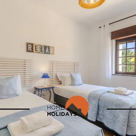 #240 House - Casa Da Balaia By Holidays
