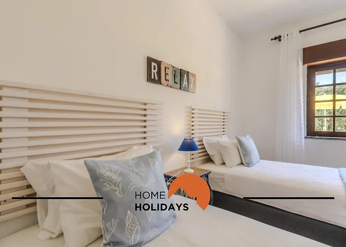 #240 House - Casa Da Balaia By Holidays Holiday home