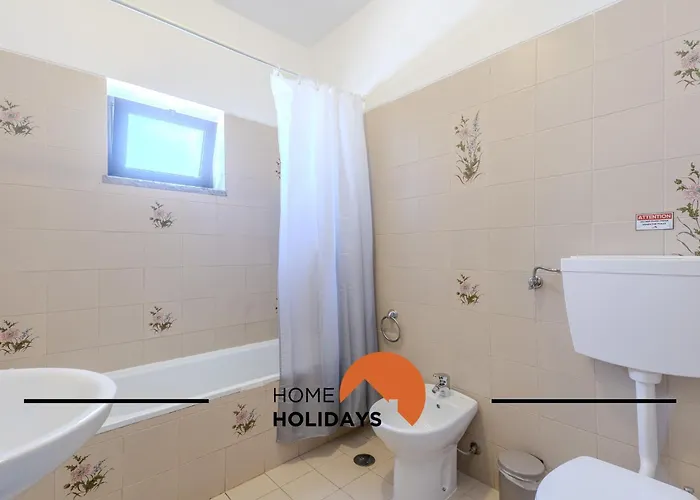 #240 House - Casa Da Balaia By Holidays Olhos de Agua (Albufeira)