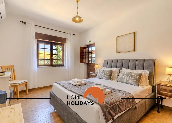 #240 House - Casa Da Balaia By Holidays * Olhos de Agua (Albufeira)
